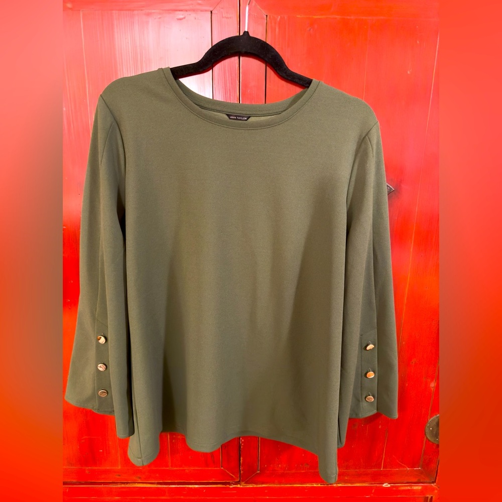 Ann Taylor Blouse Olive Green With Gold Button and Flared Sleeve Accents - EUC